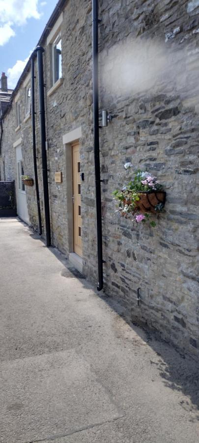 Wensleydale Halls Leyburn Bagian luar foto